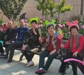 恒康趣味运动会 | 花园共联欢 长辈笑开颜